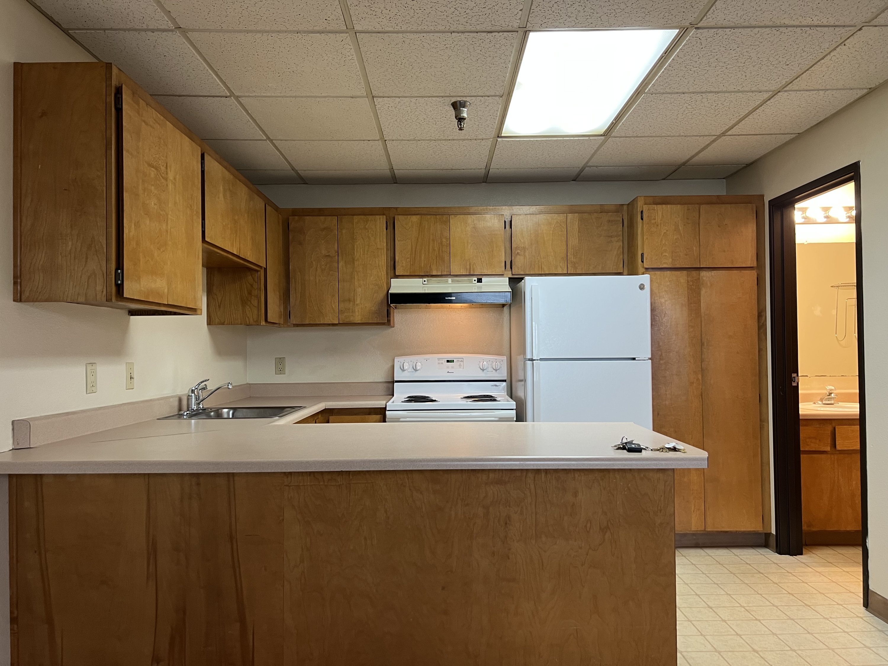 323 3rd Street - B
