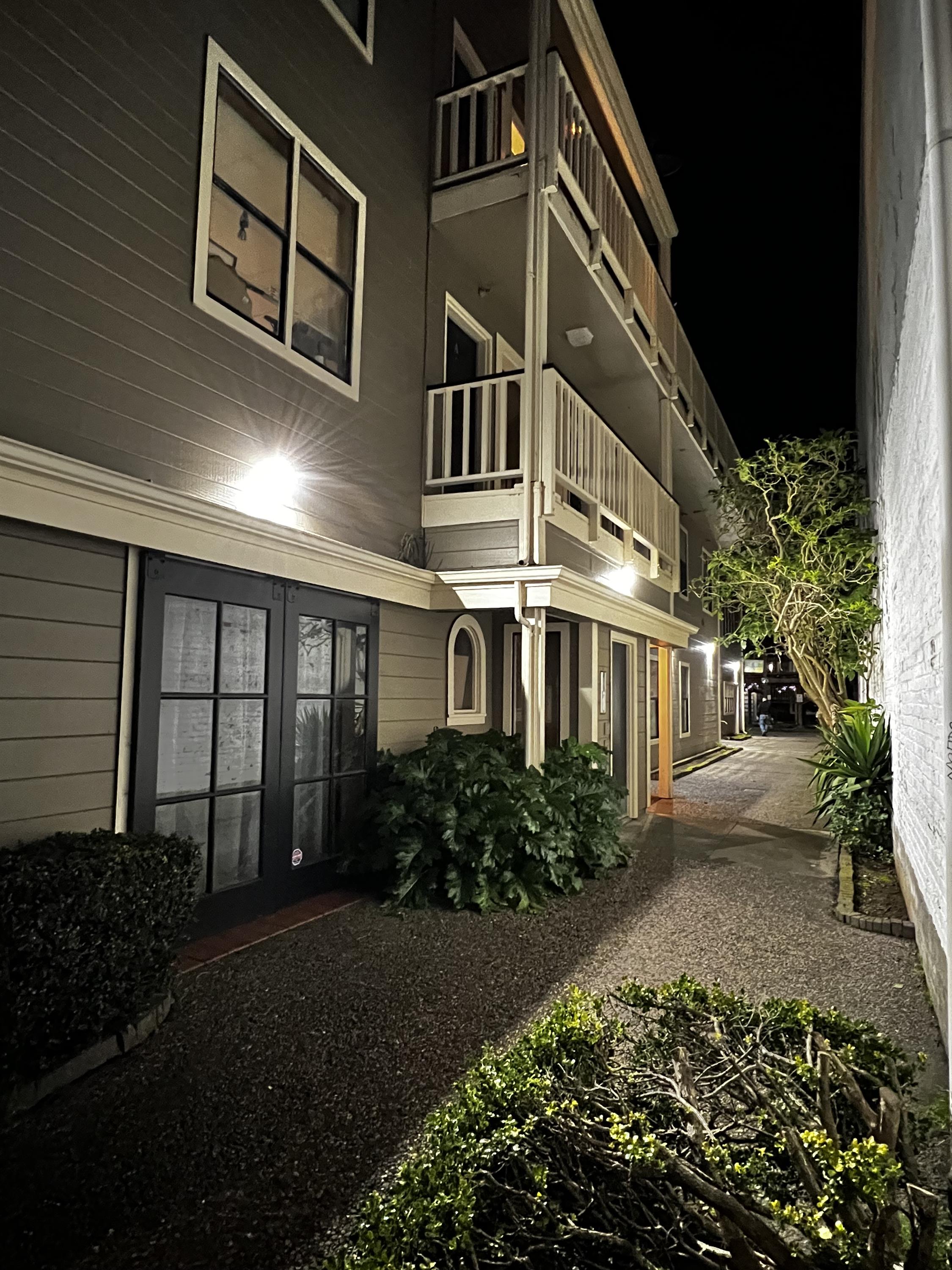 323 3rd Street - B