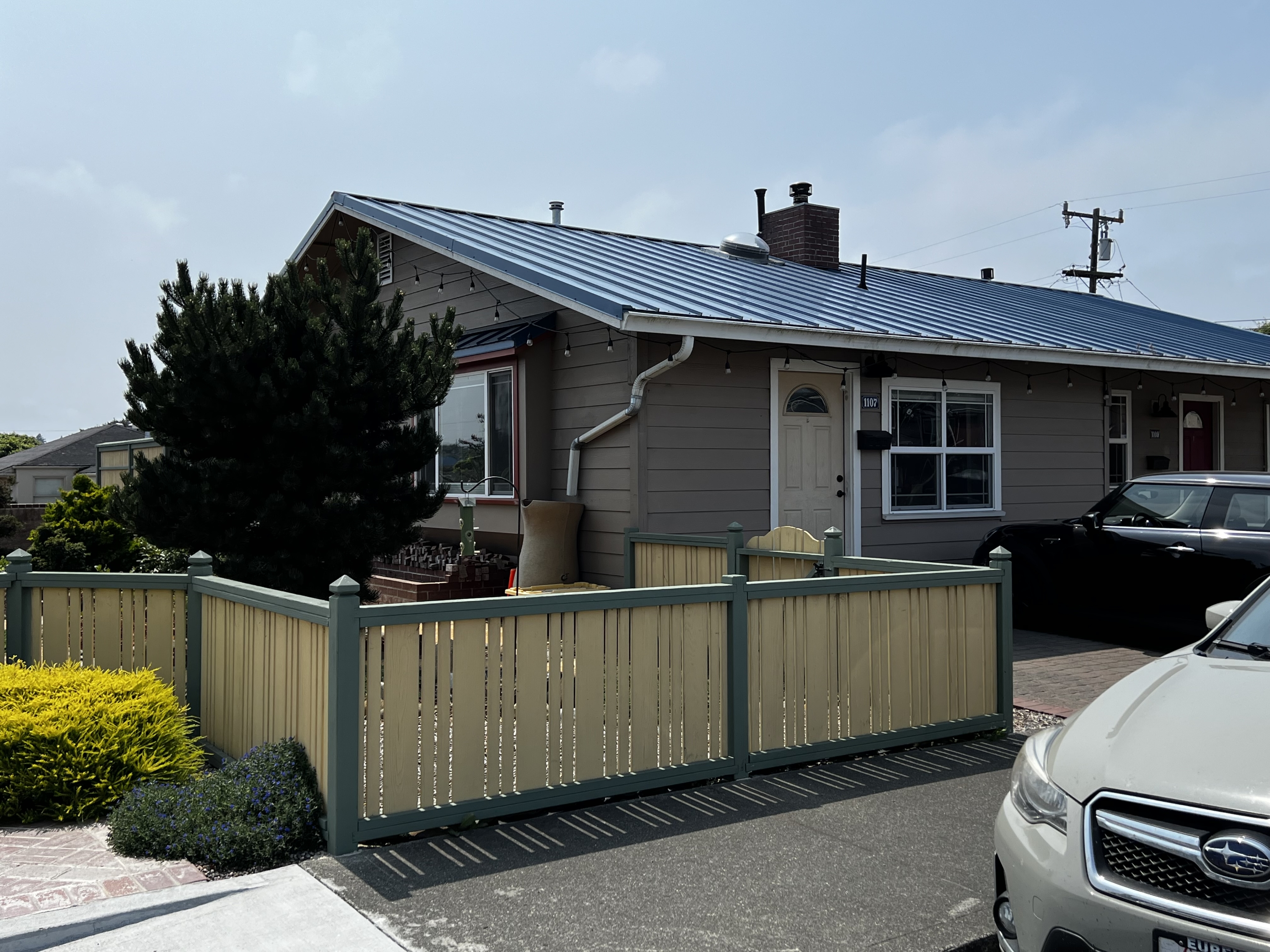 1109 Thomas Street